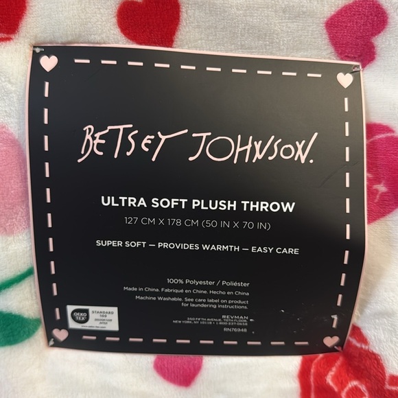 Betsey Johnson Love Heart Throw Blanket
With Cherry Hearts Plush Soft 50”x70” - Picture 2 of 7